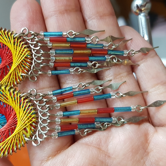 2 Sets Of Colorful Peruvian Earrings - Picture 6 of 17